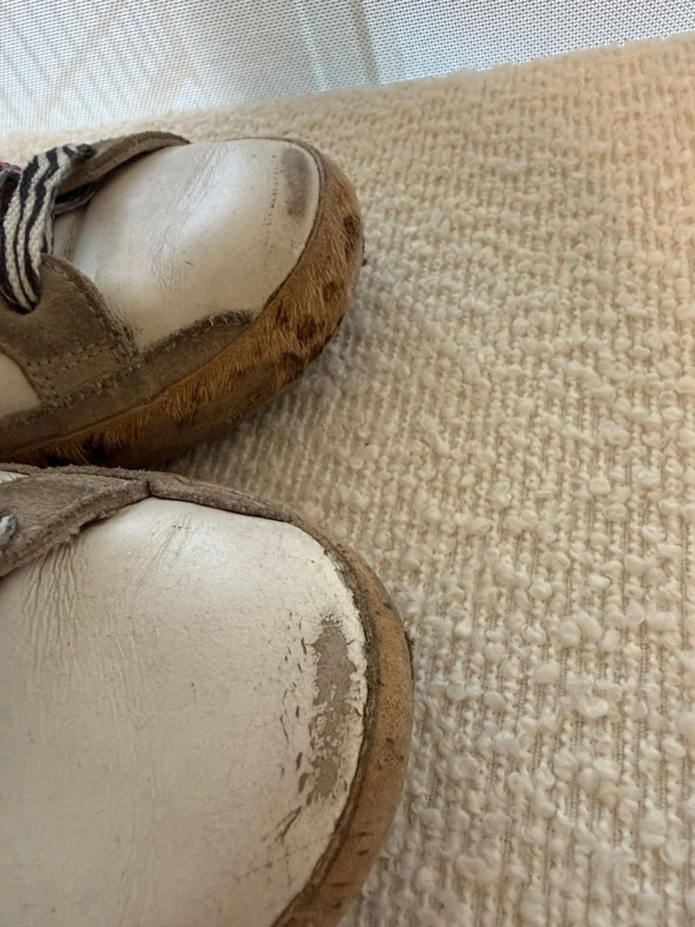 Golden Goose White Leather Sneakers with Red Star and Silver Heel - Picture 5 of 7